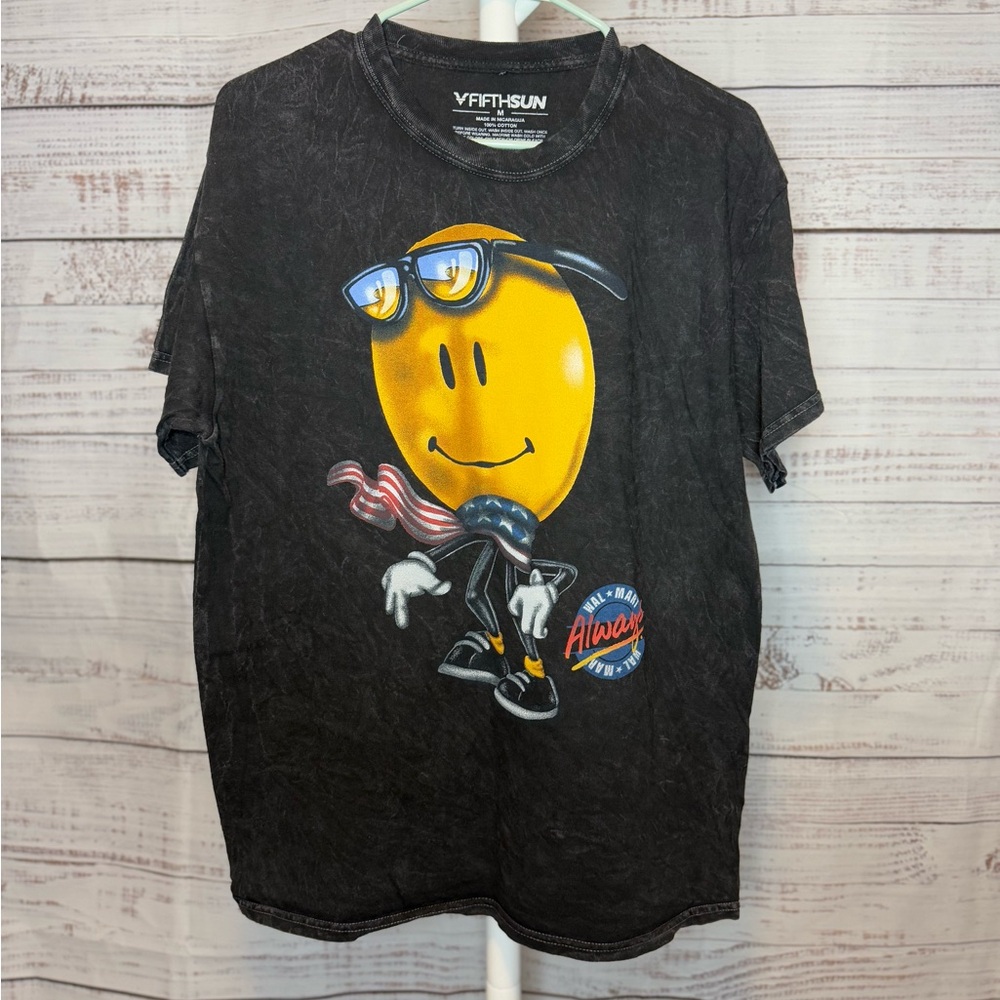 Fifth Sun Black T-Shirt with Yellow Smiley Face